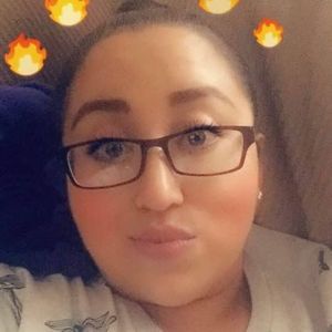 Meet your Posher, Eva